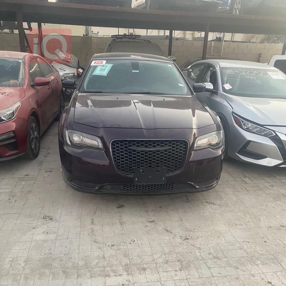 كرايسلر 300